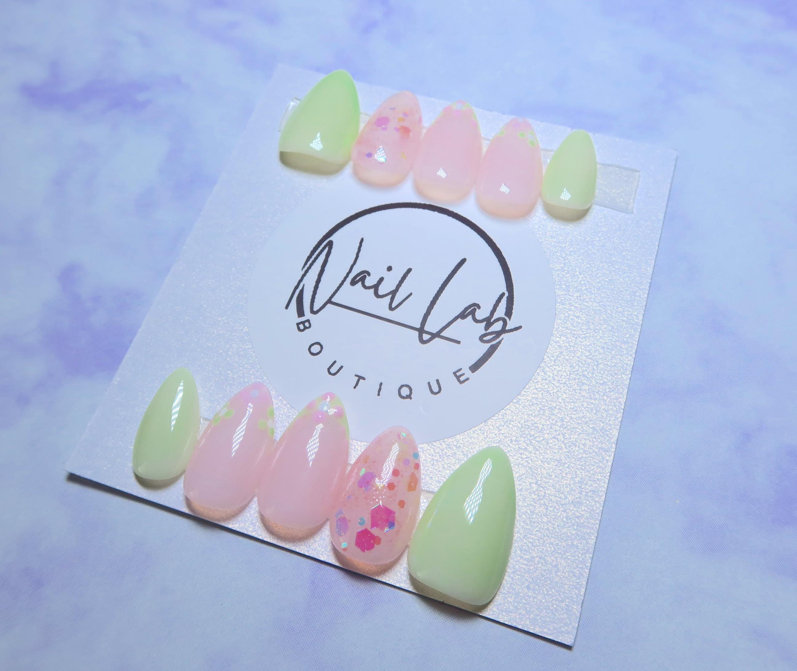 HONEYDEW KISS